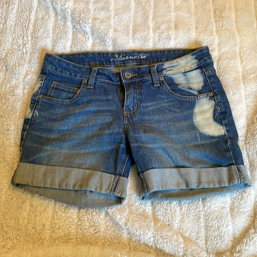 💕4/$25💕 Bluenotes Jean shorts